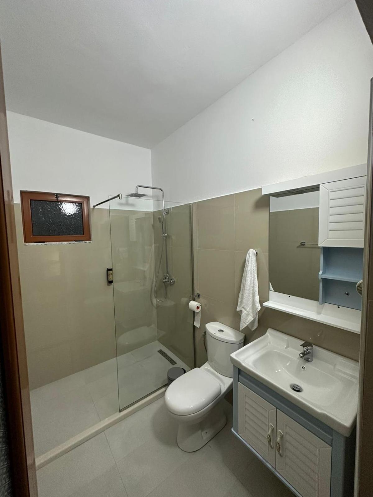 Rus Villa Berat Ngoại thất bức ảnh