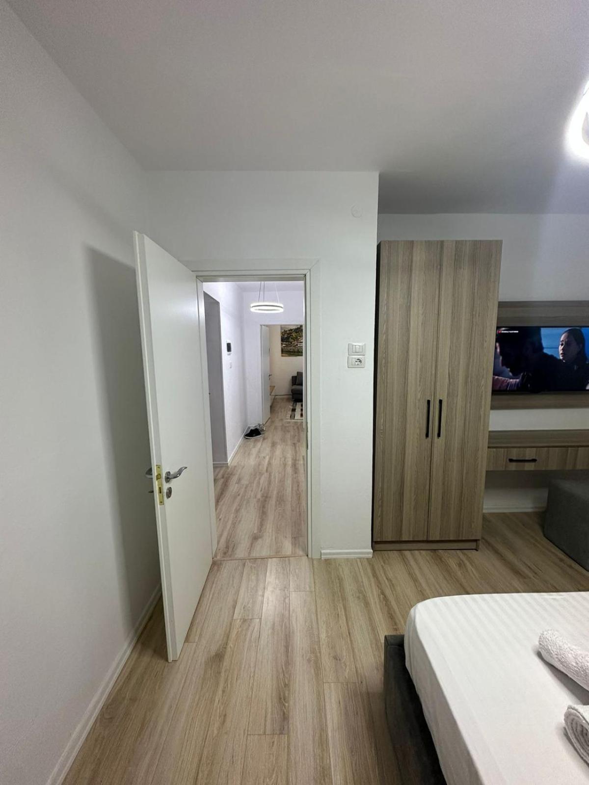Rus Villa Berat Ngoại thất bức ảnh