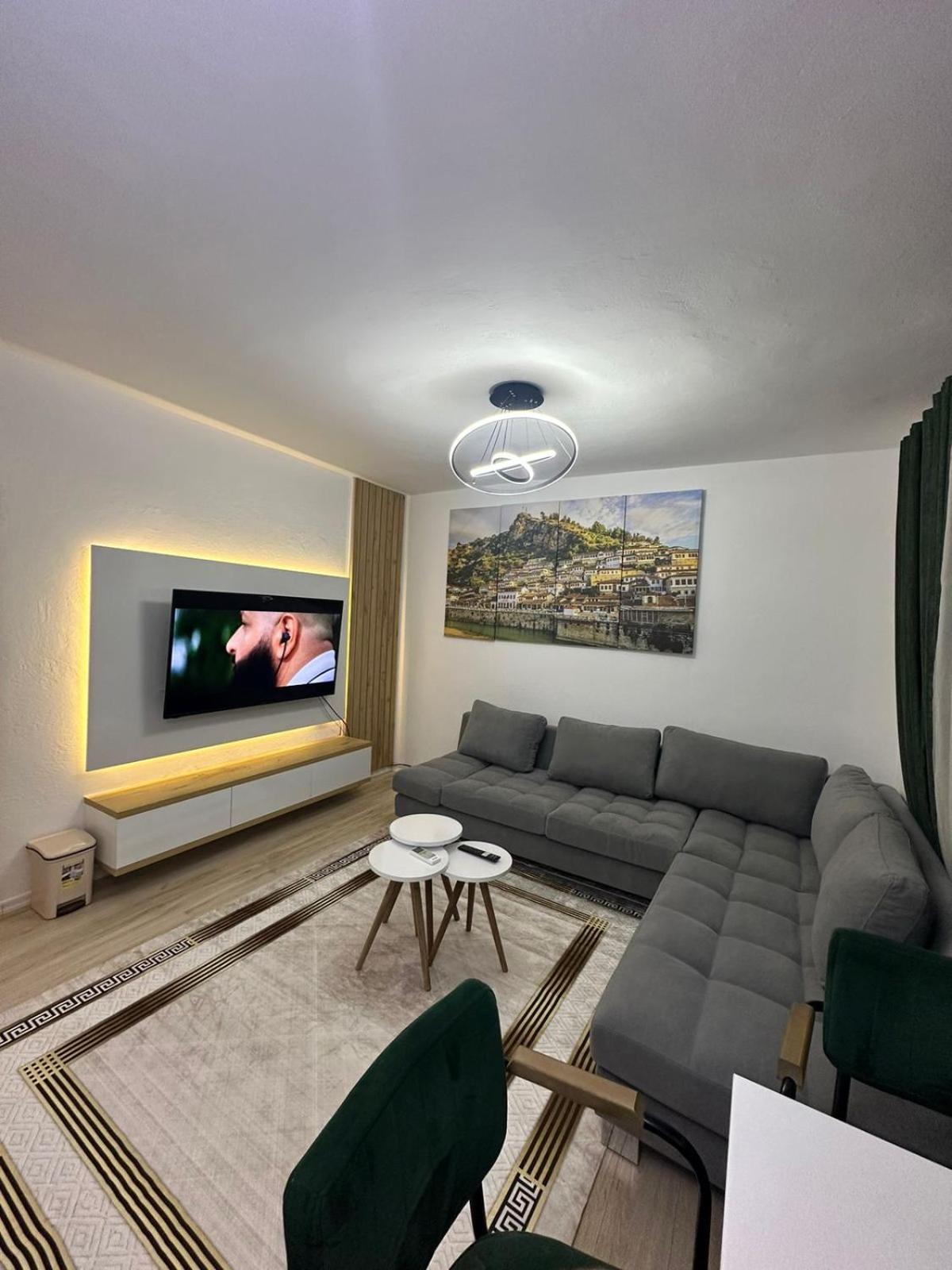 Rus Villa Berat Ngoại thất bức ảnh